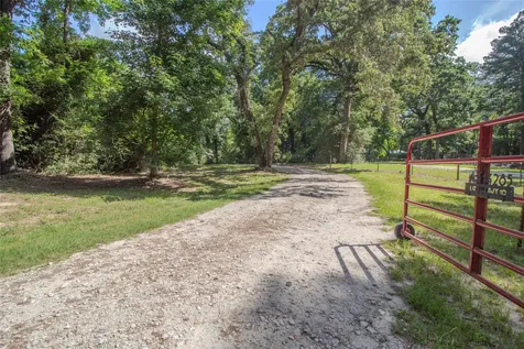 14285 S State Highway 19 Elkhart TX 75839