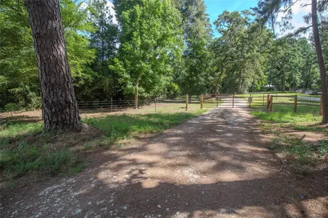 14285 S State Highway 19 Elkhart TX 75839