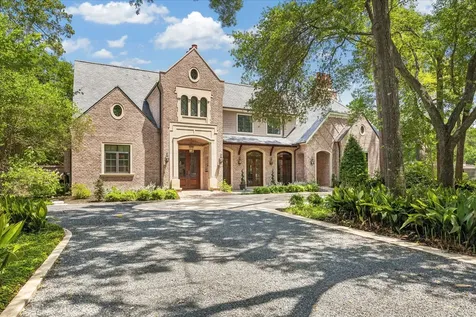 802 Country Lane Houston TX 77024
