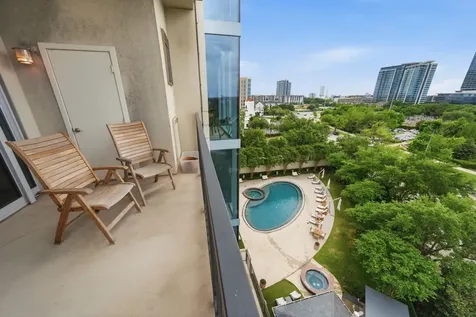 3333 Allen Parkway 709 Houston TX 77019