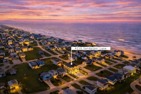 4210 Sandpiper Galveston TX 77554