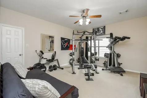 1446 Sherwood Park Circle Houston TX 77043