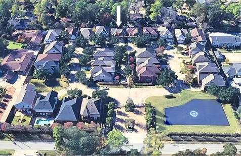 1446 Sherwood Park Circle Houston TX 77043