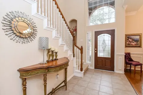 1446 Sherwood Park Circle Houston TX 77043