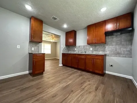 7234 Boggess Road Houston TX 77016