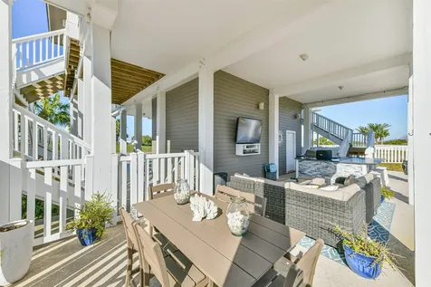 3635 Foremast Drive Galveston TX 77554