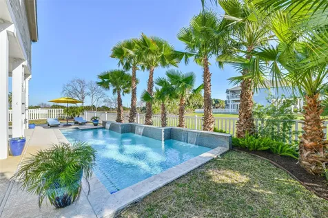 3635 Foremast Drive Galveston TX 77554