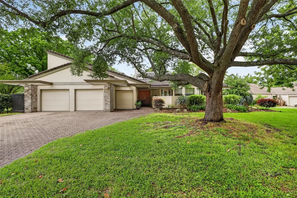 8215 Amber Cove Drive Humble TX 77346