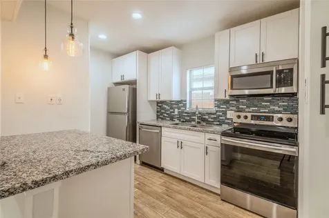 2319 Rosewood Street A Houston TX 77004