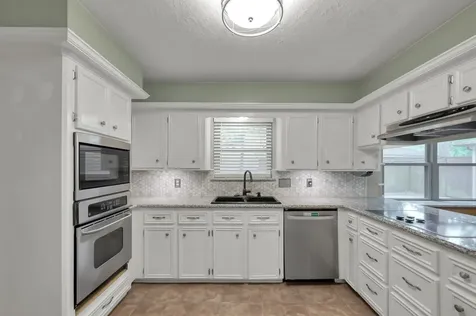 1351 Trailwood Village Drive Kingwood TX 77339