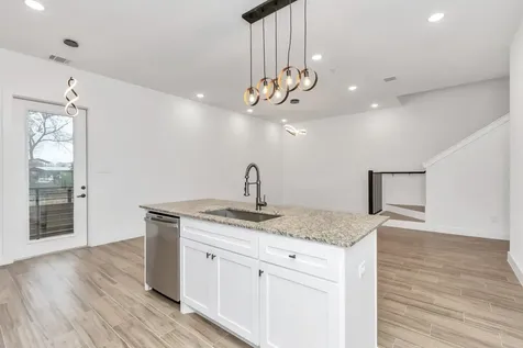5616 Savyon Drive Houston TX 77091