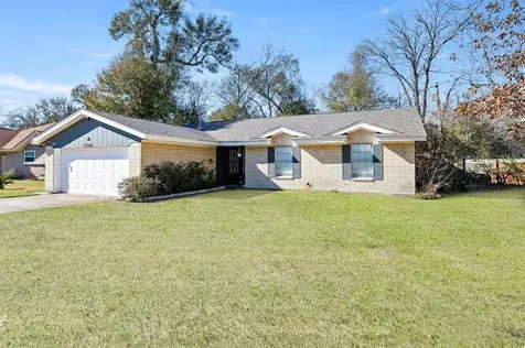 1845 King Arthur Court Pinehurst TX 77630
