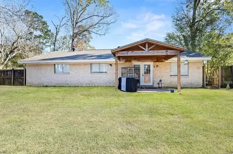 1845 King Arthur Court Pinehurst TX 77630