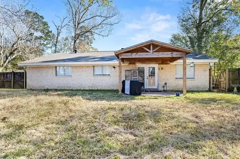 1845 King Arthur Court Pinehurst TX 77630