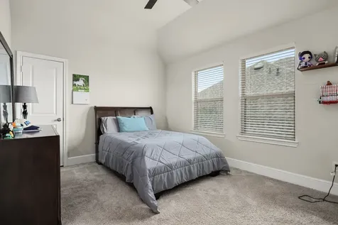 2725 Lakeside Shore Drive League City TX 77573