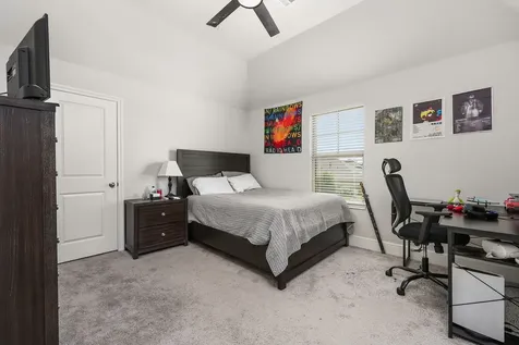 2725 Lakeside Shore Drive League City TX 77573