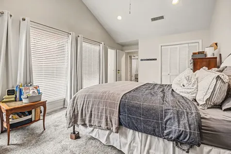 7447 Cambridge Street 73 Houston TX 77054