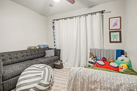 7447 Cambridge Street 73 Houston TX 77054