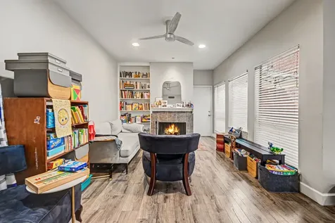 7447 Cambridge Street 73 Houston TX 77054