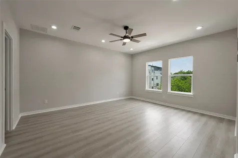 2805 Tierwester Street Houston TX 77004