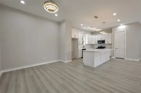 2805 Tierwester Street Houston TX 77004