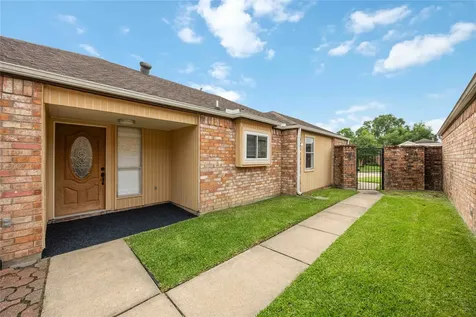 13010 Worthington Street Sugar Land TX 77478