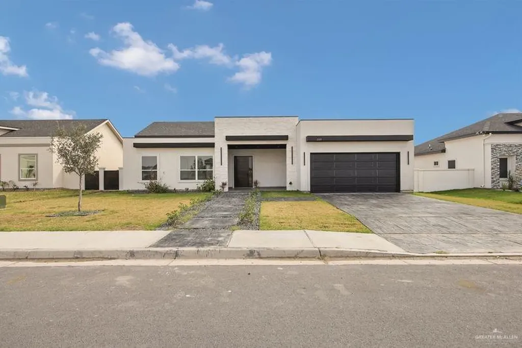 2309 Trinity Avenue Mcallen TX 78504