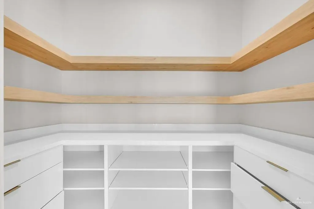 2309 Trinity Avenue Mcallen TX 78504