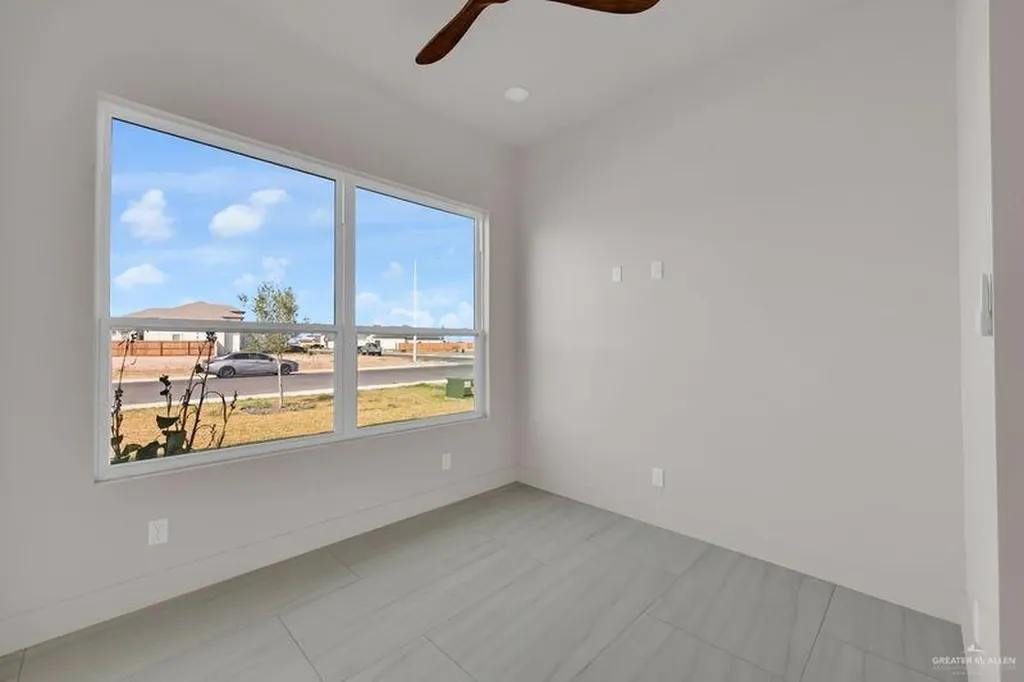 2309 Trinity Avenue Mcallen TX 78504