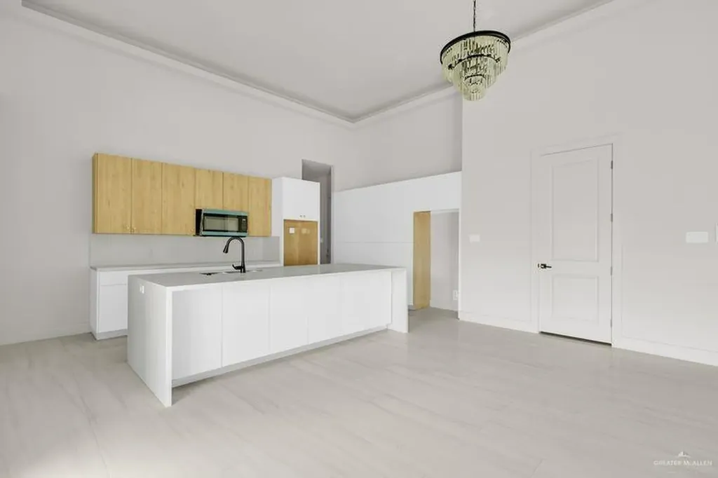 2309 Trinity Avenue Mcallen TX 78504