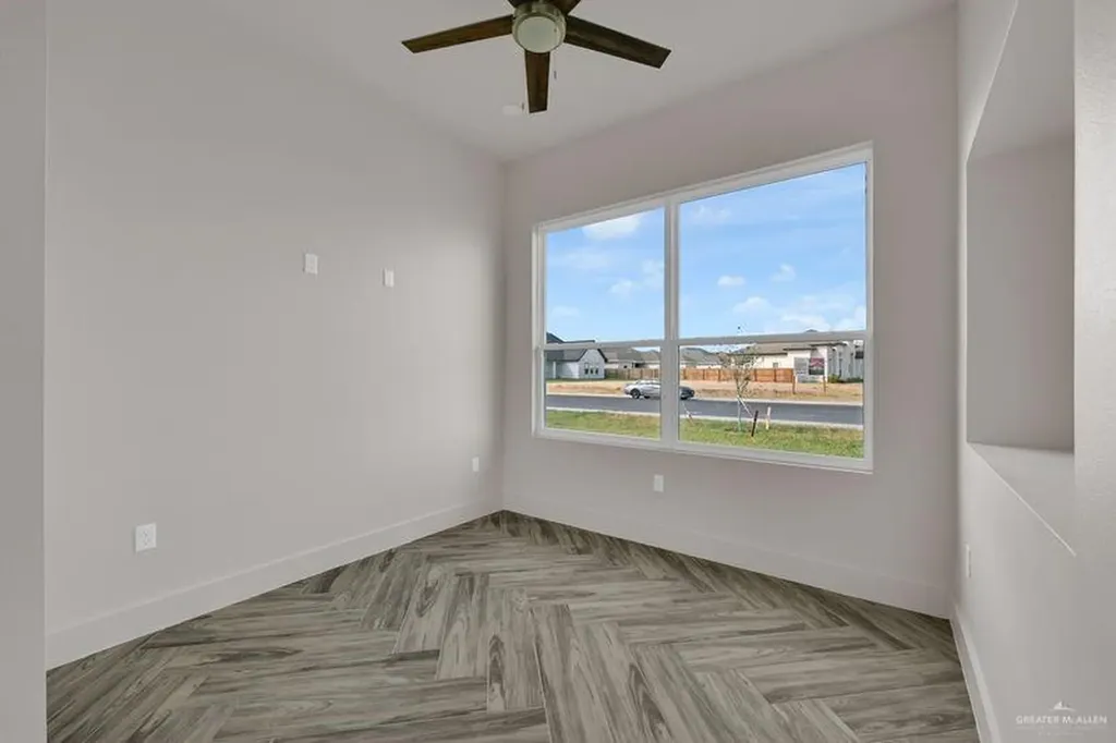 2305 Trinity Avenue Mcallen TX 78504