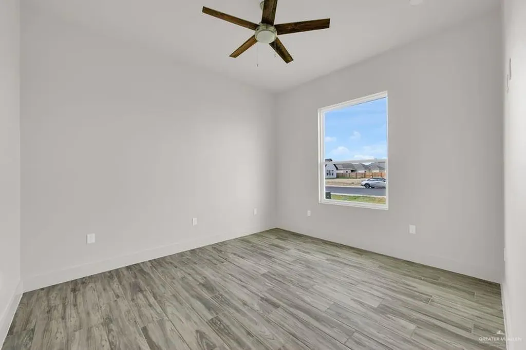 2305 Trinity Avenue Mcallen TX 78504