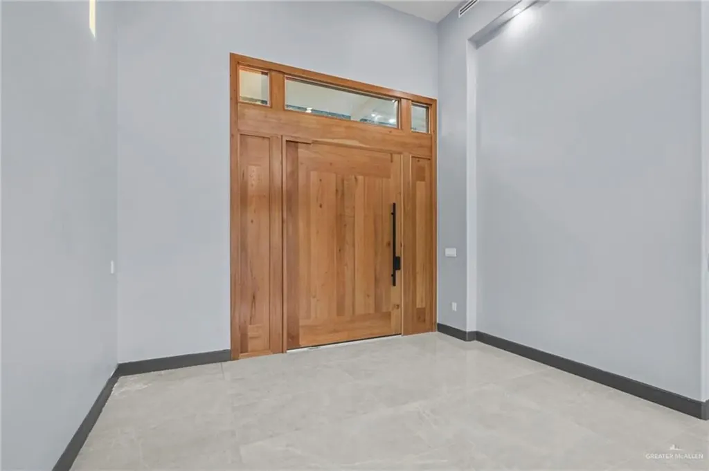 2321 Martha's Lane Mission TX 78573