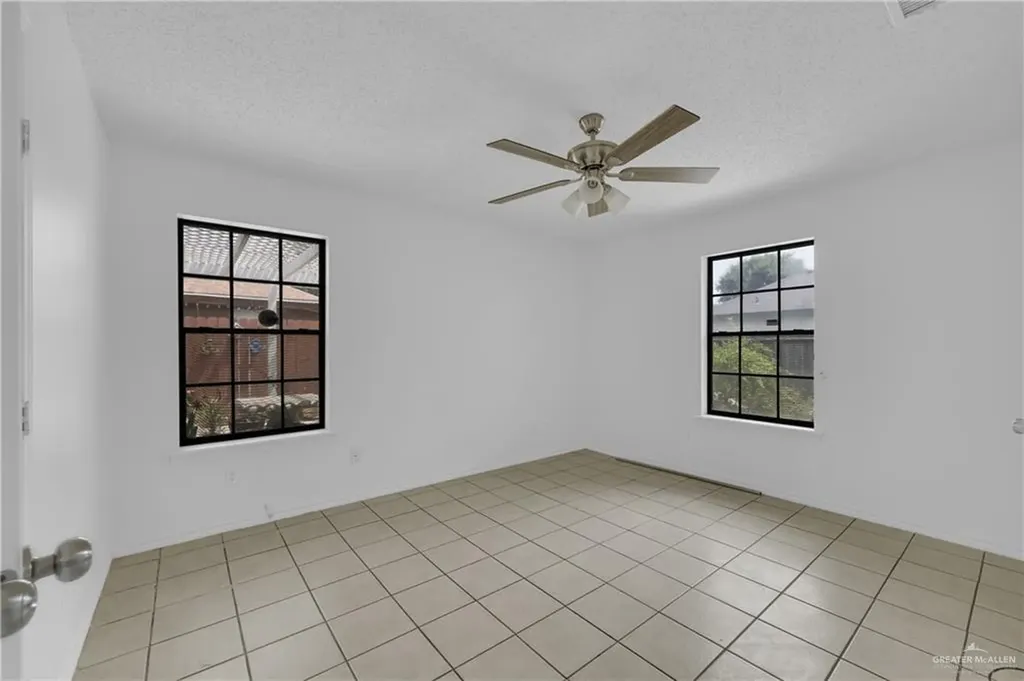 4125 Goldenrod Avenue Mcallen TX 78501