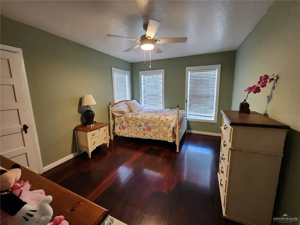 1024 Laurel Avenue Mcallen TX 78501