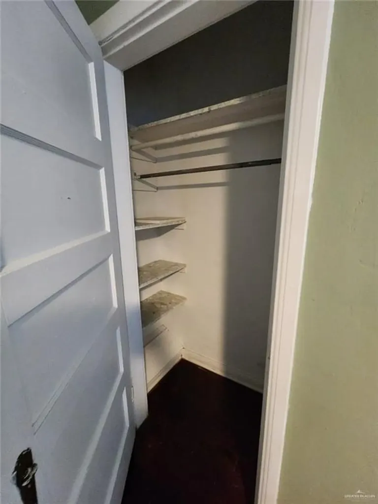 1024 Laurel Avenue Mcallen TX 78501