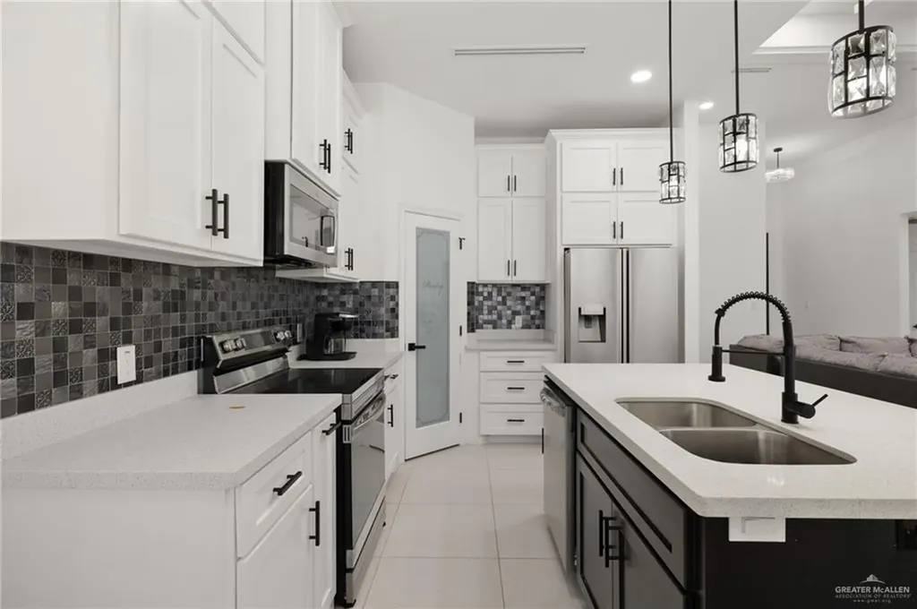 4217 Duncan Lane Edinburg TX 78542