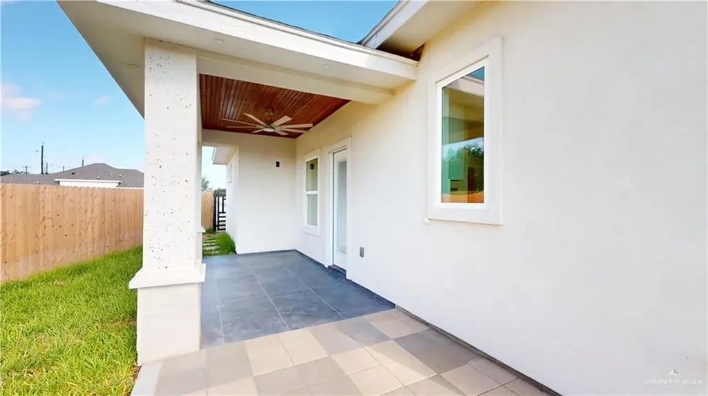 8006 N 48th Lane Mcallen TX 78504