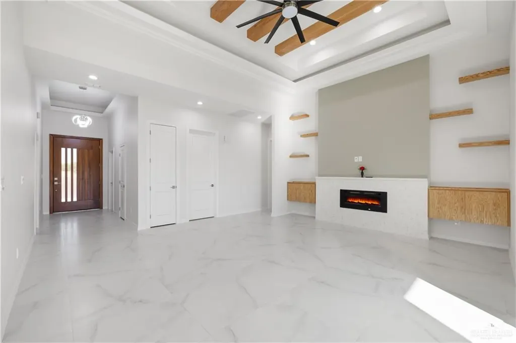 8006 N 48th Lane Mcallen TX 78504