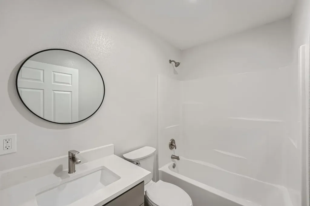 113 Fisher Street Elgin TX 78621