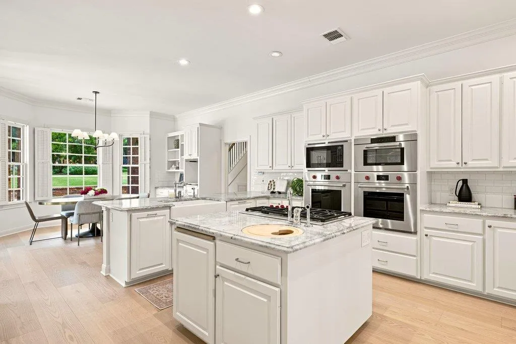 3608 Woodcutters Way Austin TX 78746