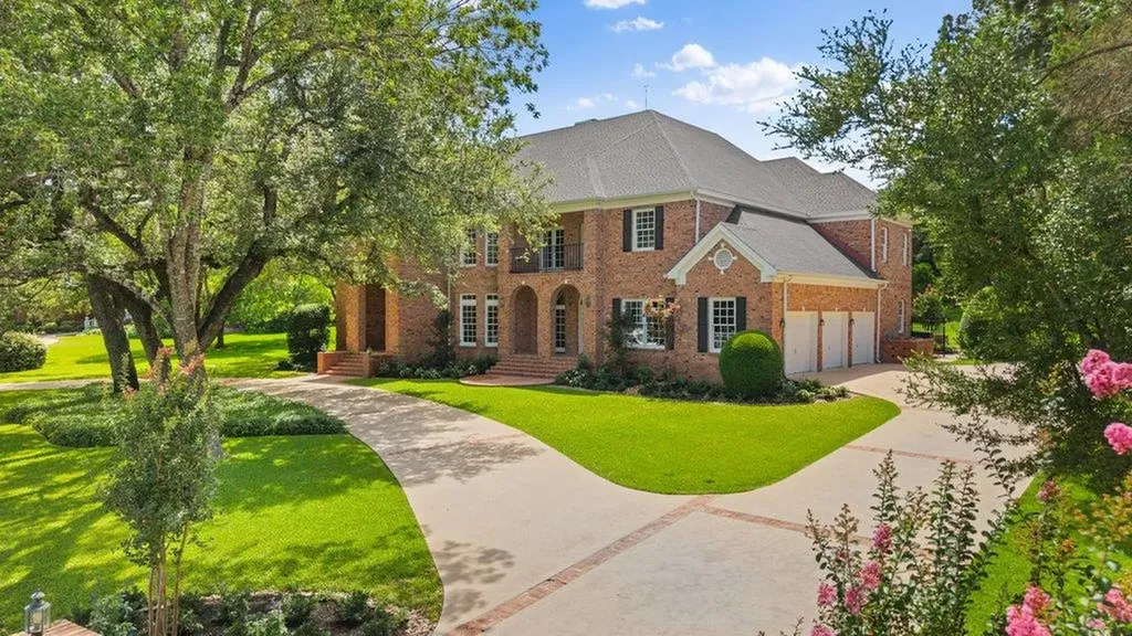 3608 Woodcutters Way Austin TX 78746
