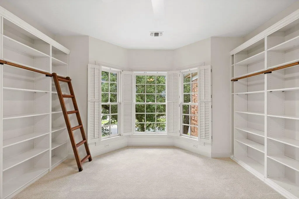 3608 Woodcutters Way Austin TX 78746