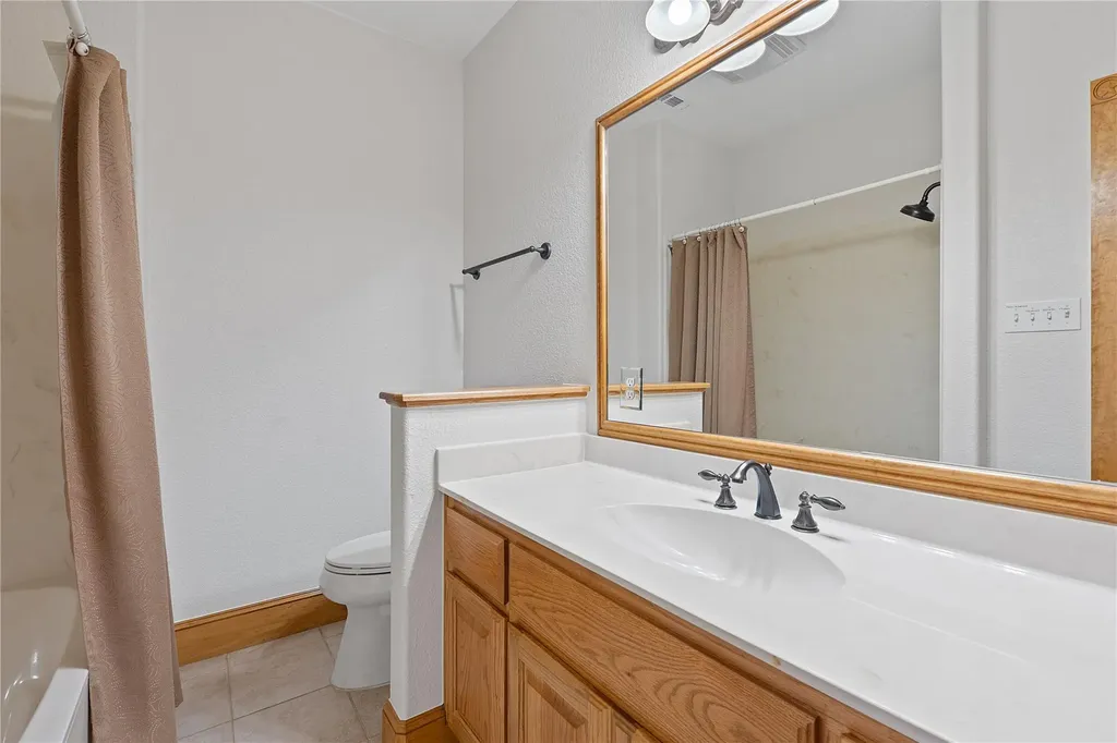 400 County Road 483 Taylor TX 76574