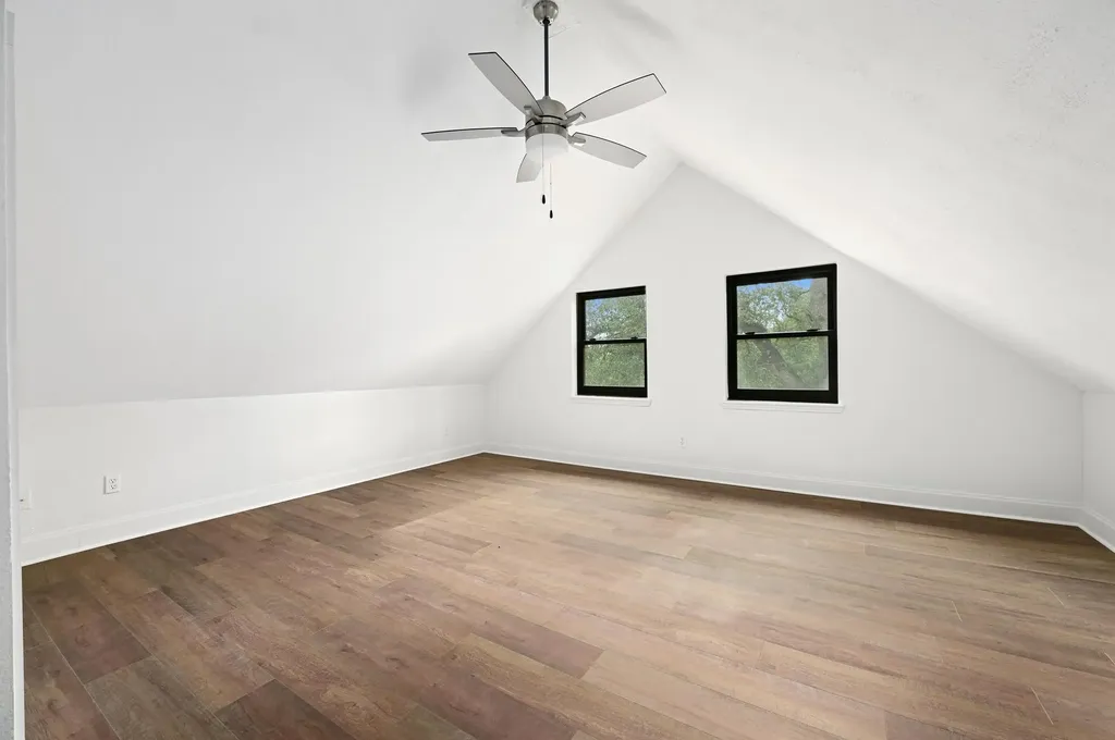 322 Mesa Oaks Leander TX 78641