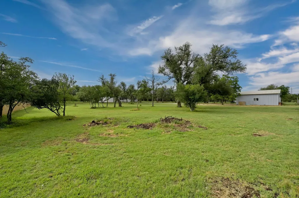 322 Mesa Oaks Leander TX 78641