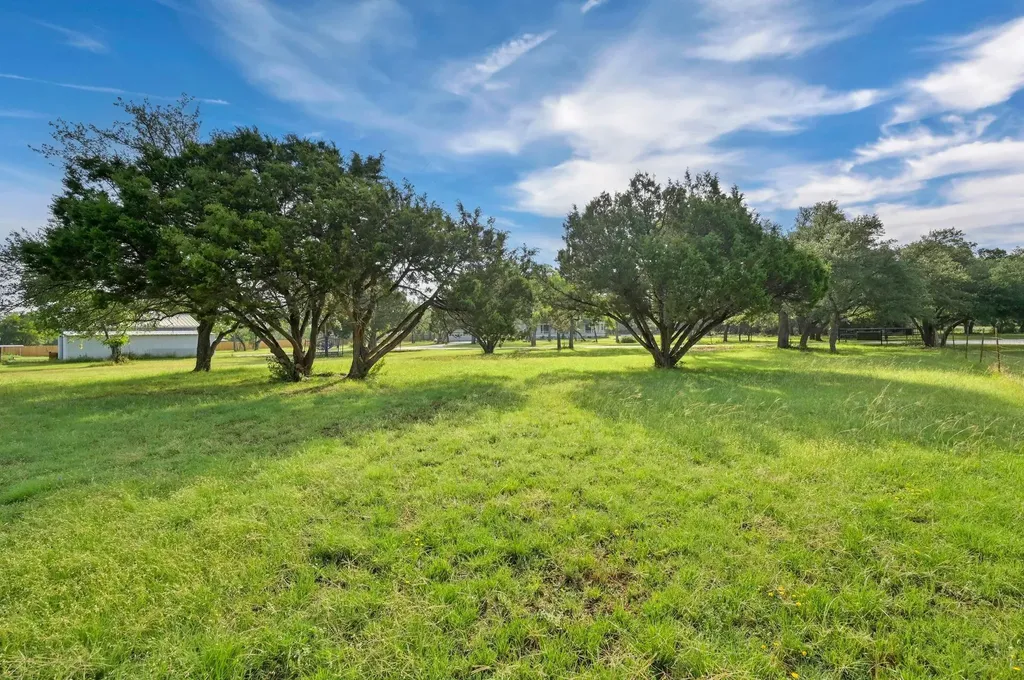 322 Mesa Oaks Leander TX 78641