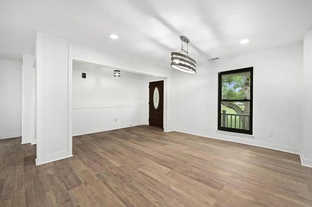 322 Mesa Oaks Leander TX 78641
