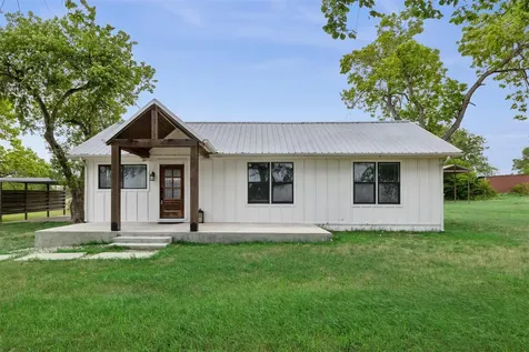 5530 Us Highway 90a W Shiner TX 77984