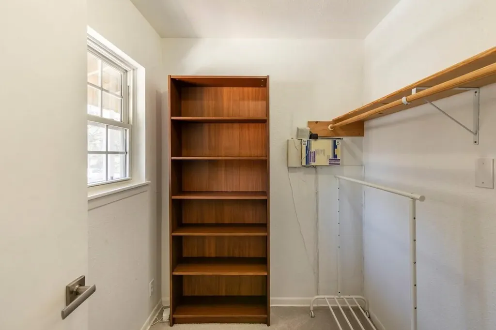 1711 Deerfield Drive Austin TX 78741